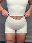 Impulse Flow Shorts